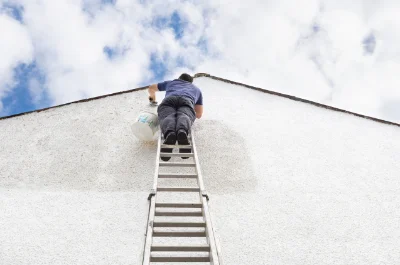 Peinture extérieure à Thézan-des-Corbières — façades et ravalement